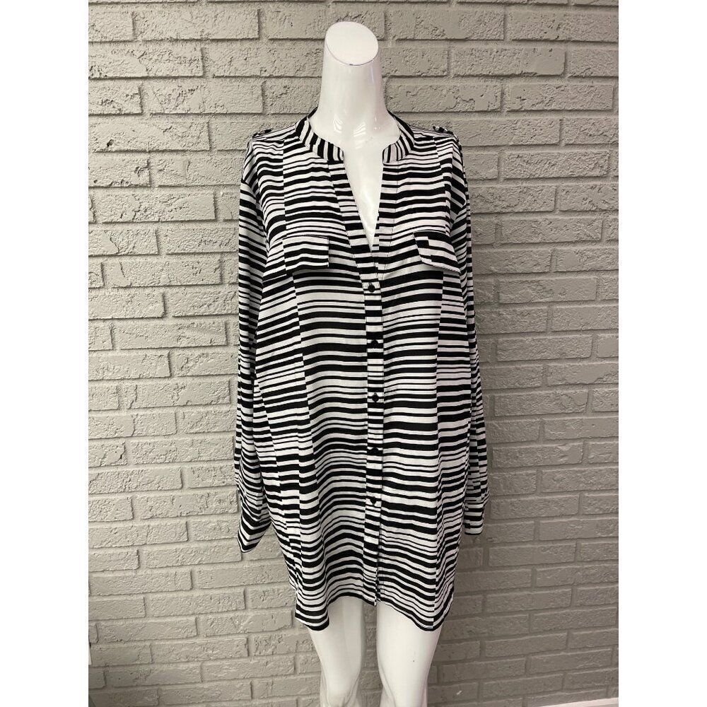 Calvin Klein Women Black /White V Neck Striped Roll Tab Tunic Blouse Size 1X